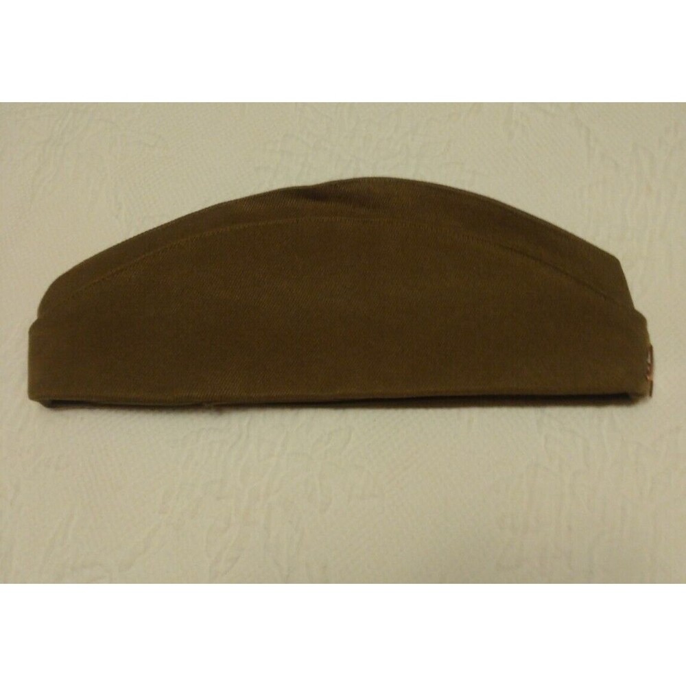 New Russian Khaki Garrison Cap with Red Star Emblem
